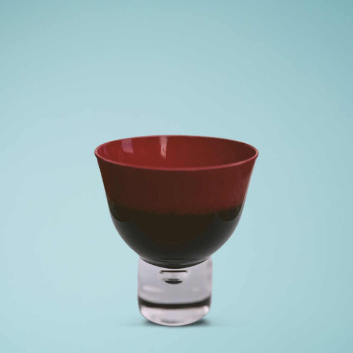 ぐい呑み手描きガラス蒔絵「赤と黒」ぼかし塗